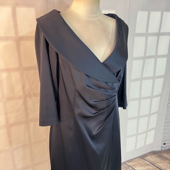 Kay Unger Navy Blue Satin Pleated 3/4 Sleeves Evening Dress Size 16 - Picture 3 of 11